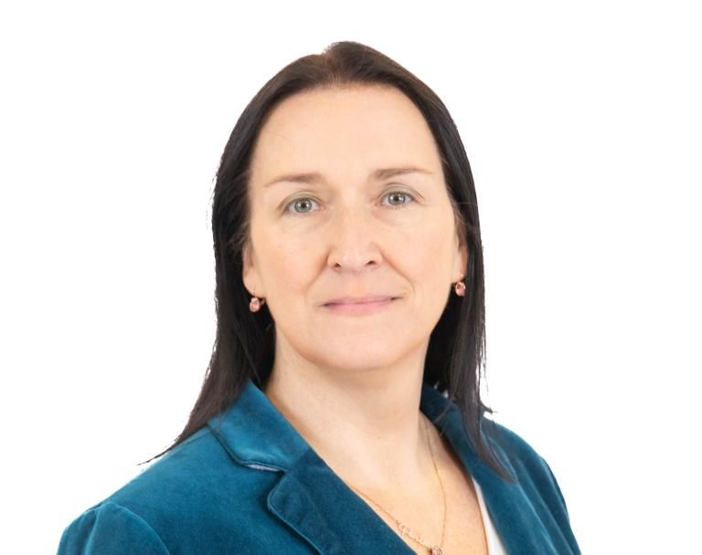 Klaudia J. Cwiekala-Lewis